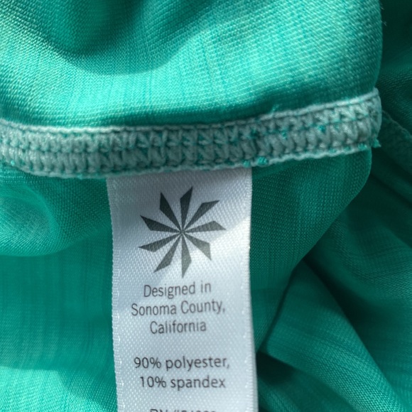 Athleta Cycle Shirt Teal 1/4 Zip Front Back Zip Pocket Short Sleeve Small - Picture 6 of 10